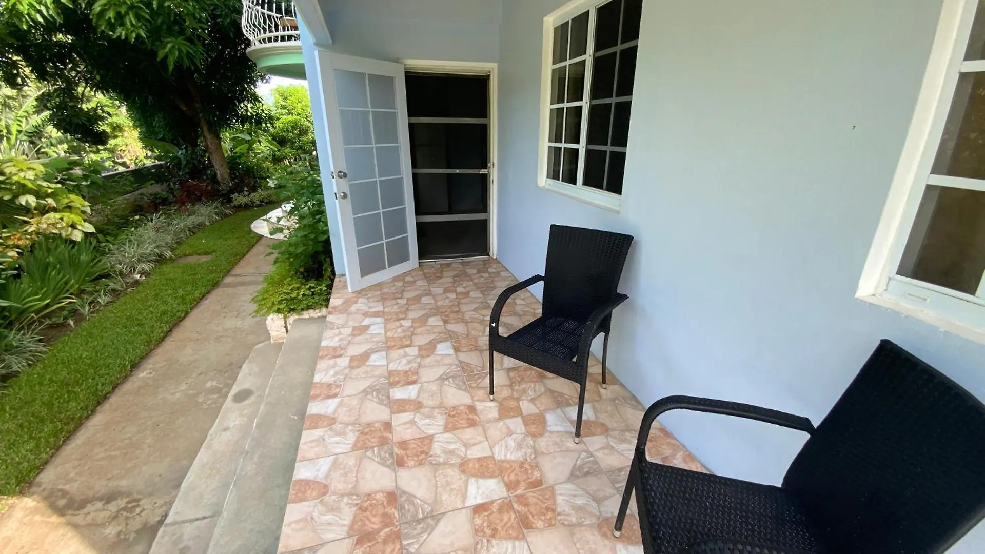 בית הארחה קסטריס Marvey'S Place